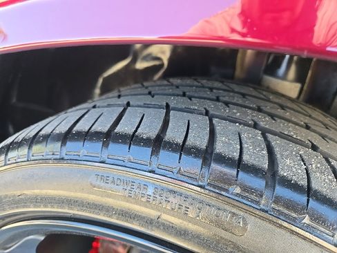 Used 2020 Dodge Challenger SRT Hellcat w/ Plus Package image 11