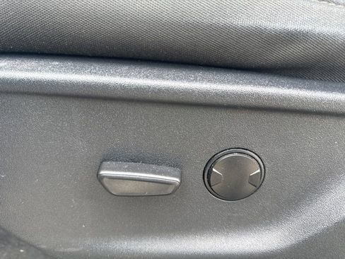 Used 2022 Ford F150 XLT w/ Equipment Group 301A Mid image 11