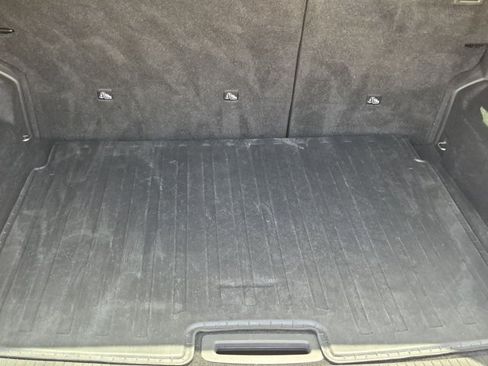 Used 2024 Nissan Rogue S AWD/4WD image 6
