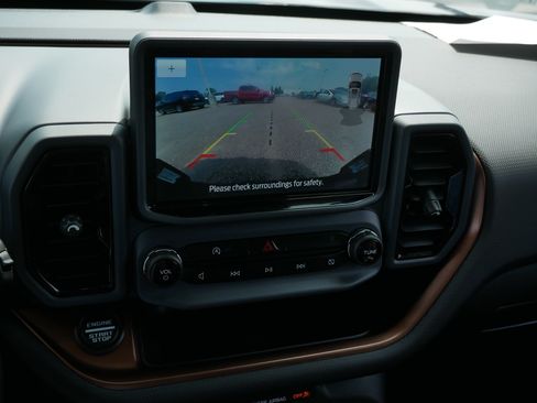 Certified 2022 Ford Bronco Sport Outer Banks AWD/4WD image 33