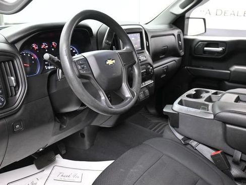 Used 2020 Chevrolet Silverado 1500 Custom w/ Custom Value Package AWD/4WD image 14