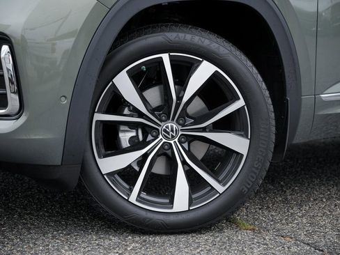 New 2026 Volkswagen Atlas Cross Sport SEL Premium R-Line AWD/4WD image 2