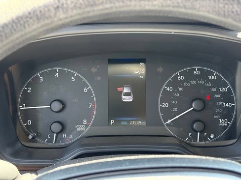 Used 2024 Toyota Corolla LE FWD image 10