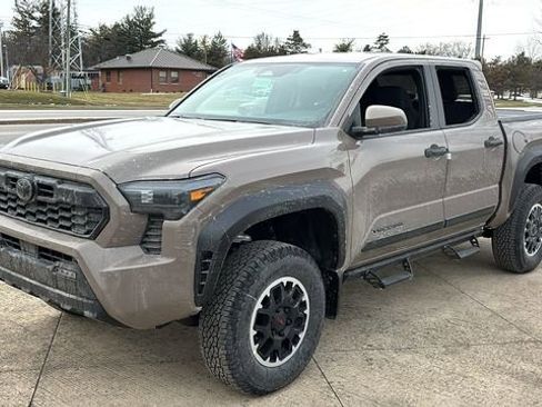 New 2026 Toyota Tacoma TRD Off-Road image 3