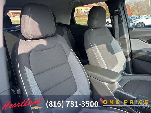 Used 2023 Chevrolet TrailBlazer LT image 46