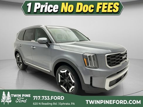 Used 2025 Kia Telluride S AWD/4WD image 1