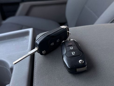 Used 2016 Ford F150 XL w/ Equipment Group 101A Mid image 23