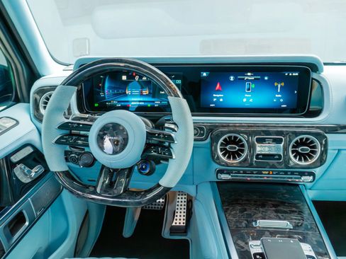 Used 2025 Mercedes-Benz G 63 AMG 4MATIC image 76