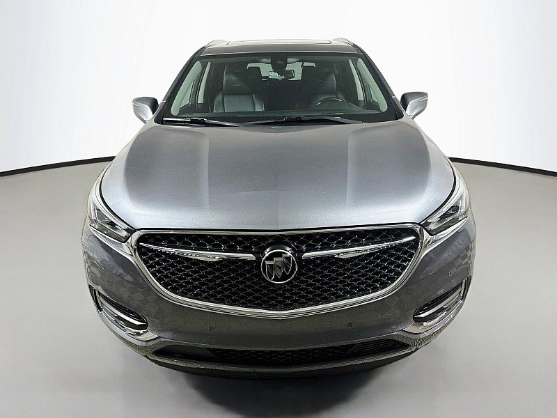 Used 2020 Buick Enclave Avenir w/ Avenir Technology Package AWD/4WD image 2