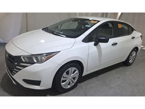 Used 2023 Nissan Versa S FWD image 1