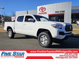Used 2023 Toyota Tacoma SR video 1