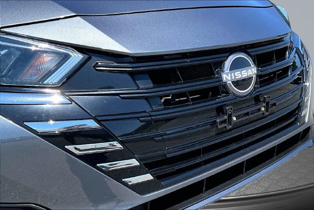 Used 2024 Nissan Versa SV w/ Trunk Package FWD image 29