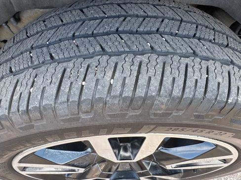 Used 2019 Chevrolet Tahoe Premier AWD/4WD image 55