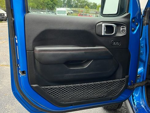 Used 2020 Jeep Gladiator Rubicon image 14