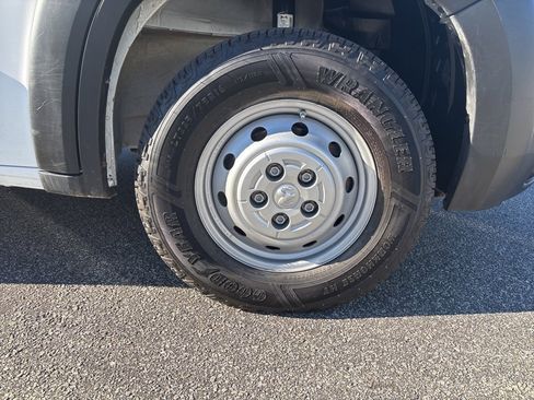 Used 2023 RAM ProMaster 2500 image 11