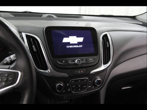 Used 2022 Chevrolet Equinox LT image 9
