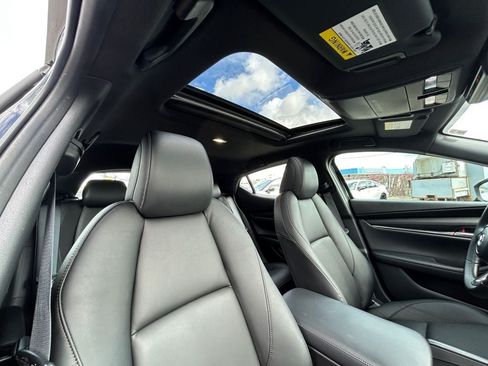 Used 2024 MAZDA MAZDA3 s FWD image 27