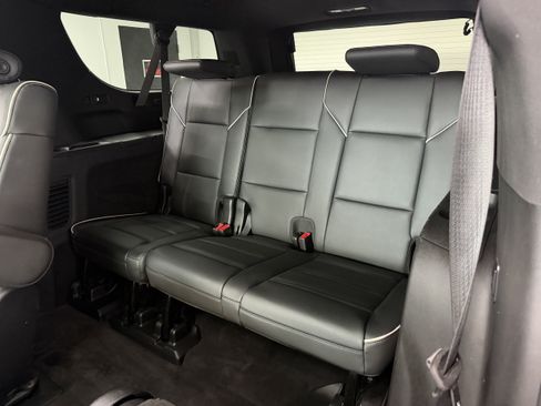 Used 2022 Cadillac Escalade ESV Sport w/ Touring Package AWD/4WD image 29