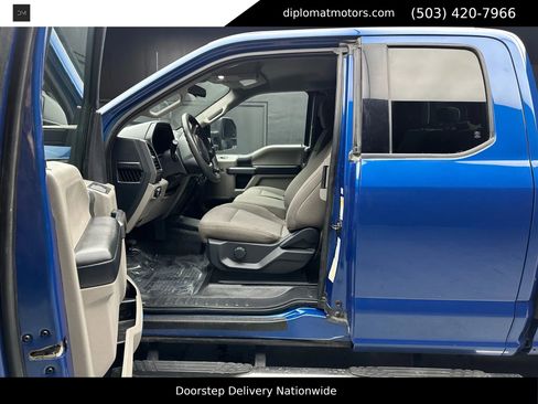 Used 2022 Ford F250 XLT w/ FX4 Off-Road Package image 17