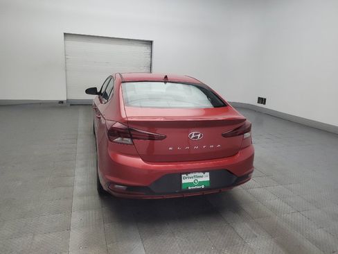 Used 2019 Hyundai Elantra SEL FWD image 6