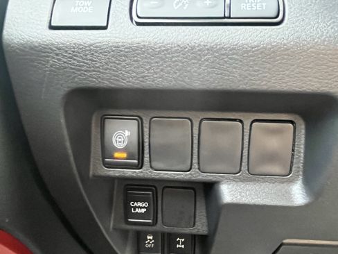 Used 2026 Nissan Frontier PRO-4X AWD/4WD image 22