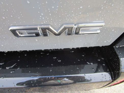 New 2026 GMC Hummer EV 2X image 14