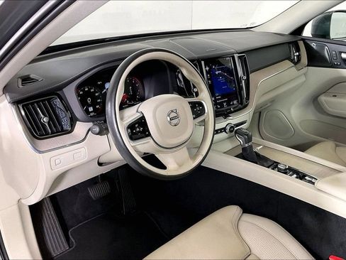 Used 2021 Volvo XC60 T5 Inscription w/ Climate Package AWD/4WD image 14