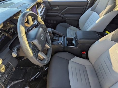 Used 2024 Toyota Tacoma TRD Sport image 20