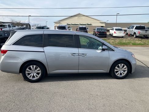Used 2017 Honda Odyssey EX-L image 9