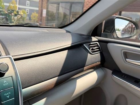 Used 2016 Toyota Camry LE FWD image 25