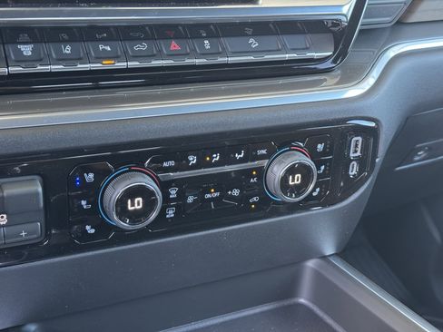 New 2026 Chevrolet Silverado 2500 High Country w/ High Country Premium Package AWD/4WD image 23