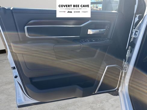 Used 2024 RAM 2500 Laramie image 26