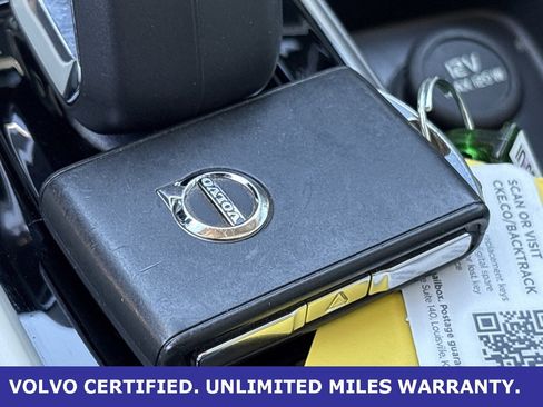 Certified 2024 Volvo S60 B5 Ultimate image 37
