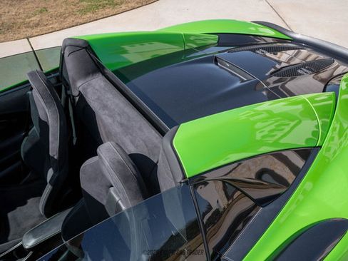 Used 2018 McLaren 570S Spider image 72