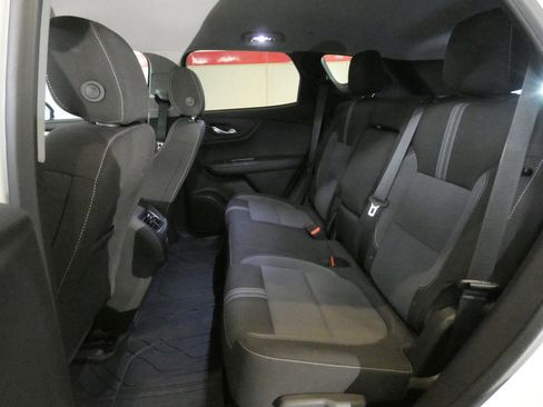 Used 2024 Chevrolet Blazer LT w/ Convenience Package FWD image 22