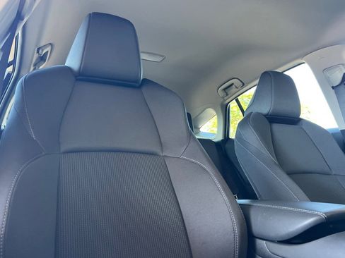 Certified 2024 Toyota Venza LE image 20