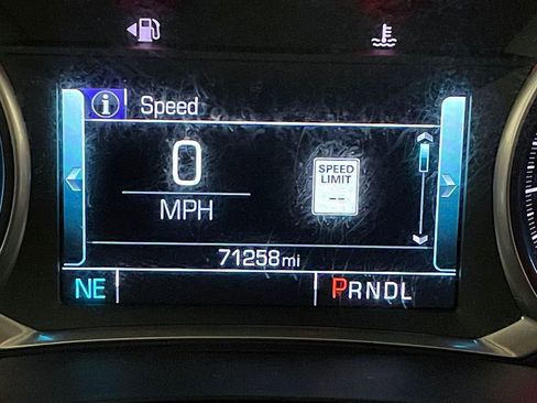 Used 2019 Chevrolet Traverse Premier w/ Redline Edition AWD/4WD image 6