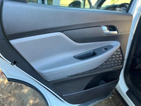 Used 2020 Hyundai Santa Fe SEL FWD image 25