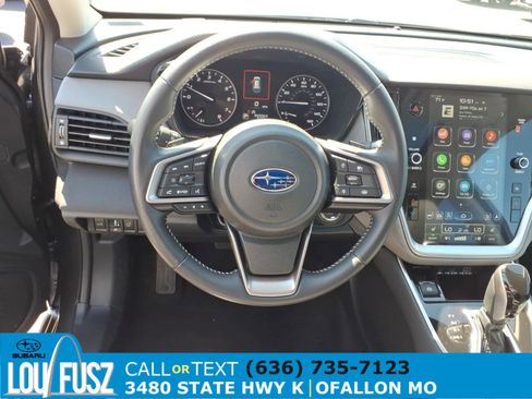 Certified 2025 Subaru Outback Premium AWD/4WD image 7