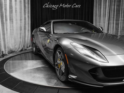 Used 2019 Ferrari 812 Superfast image 42