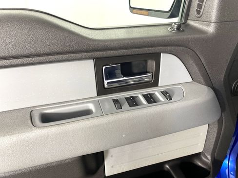 Used 2014 Ford F150 XLT w/ Equipment Group 302A Luxury AWD/4WD image 12