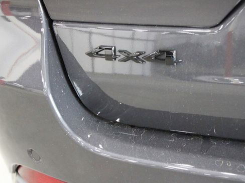 New 2026 Jeep Grand Cherokee Limited Reserve image 43