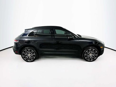 New 2026 Porsche Macan image 8