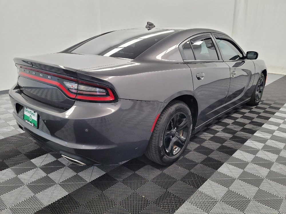 Used 2023 Dodge Charger SXT RWD image 9