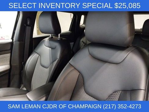 New 2026 Jeep Compass Latitude image 4