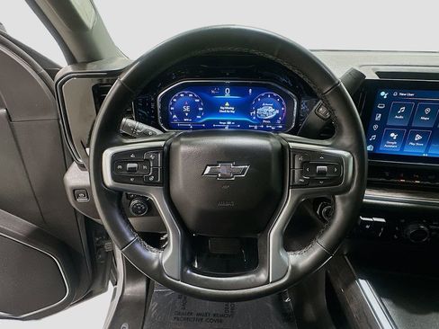 Used 2024 Chevrolet Silverado 2500 LTZ w/ LTZ Plus Package AWD/4WD image 11