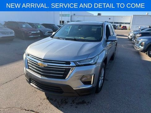 Certified 2023 Chevrolet Traverse LT w/ LPO, Floor Liner Package AWD/4WD image 2