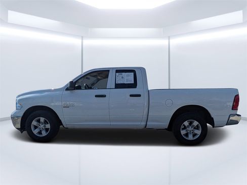 Used 2024 RAM 1500 Classic SLT image 6