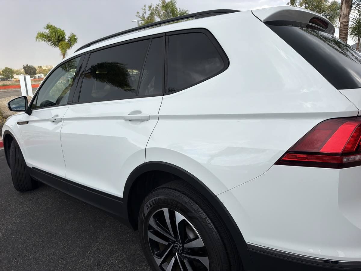 Used 2022 Volkswagen Tiguan S FWD image 14