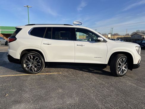 New 2026 GMC Acadia Denali Ultimate image 4